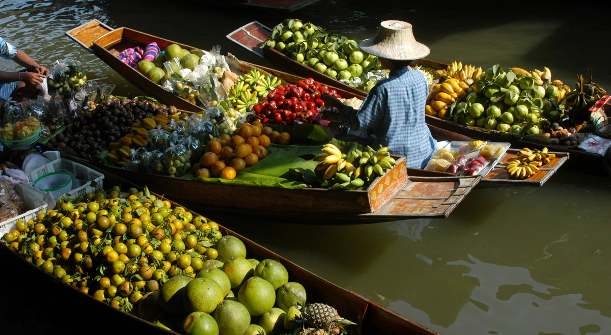 Floating-market-Bangkok