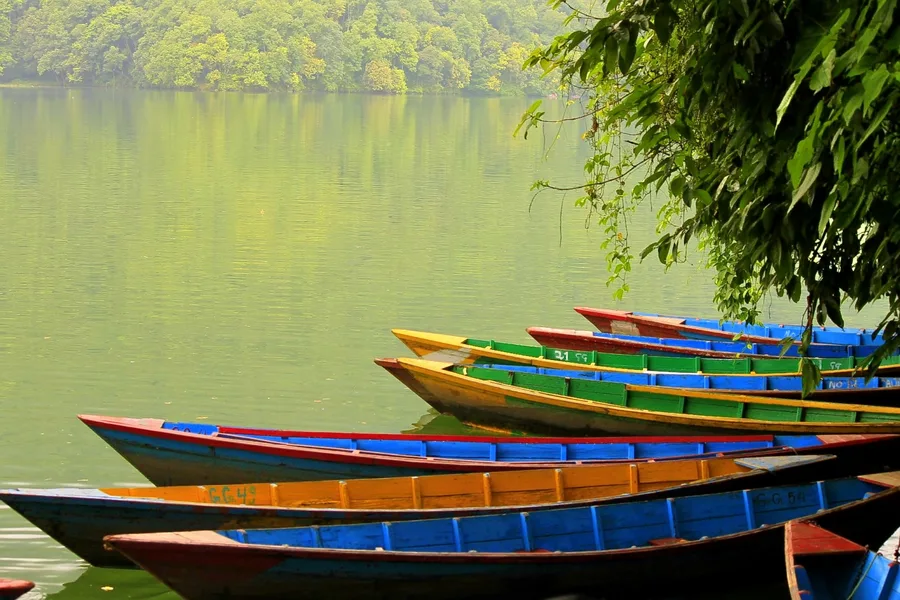 ikrtunkrnkjm4zk1clrsxyybtlhr_1469624144_Fewa_Lake_(2)